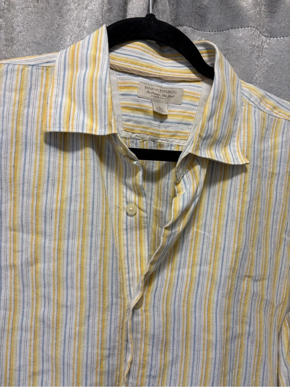Banana Republic Yellow, Light Blue & White Striped Linen Shirt men’s large